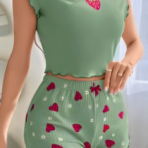 Kadın Yeşil Çilek Desenli Kısa Kollu Şortlu Pijama Takım – Rahat Yazlık Ev Giyim